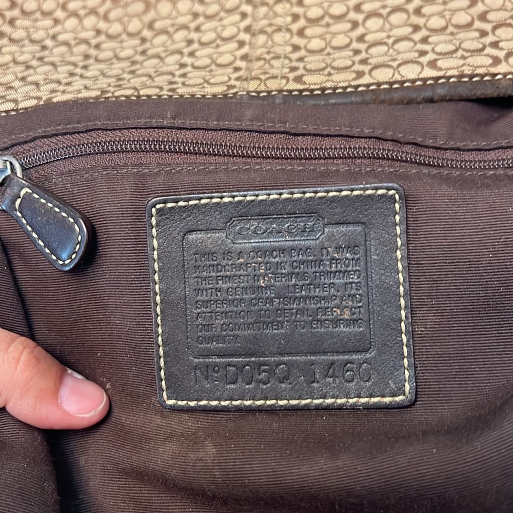COACH SOHO SIGNATURE HOBO SHOULDER BAG BROWN SUEDE BOTTOMS - Picture 9 of 16